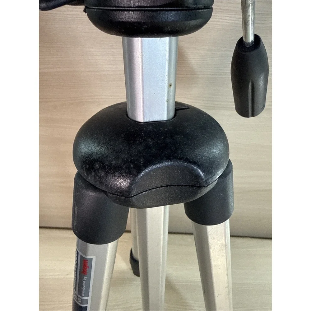 Manfrotto (Italy) Bogen 3405‎ Junior Tripod with Quick Release Head